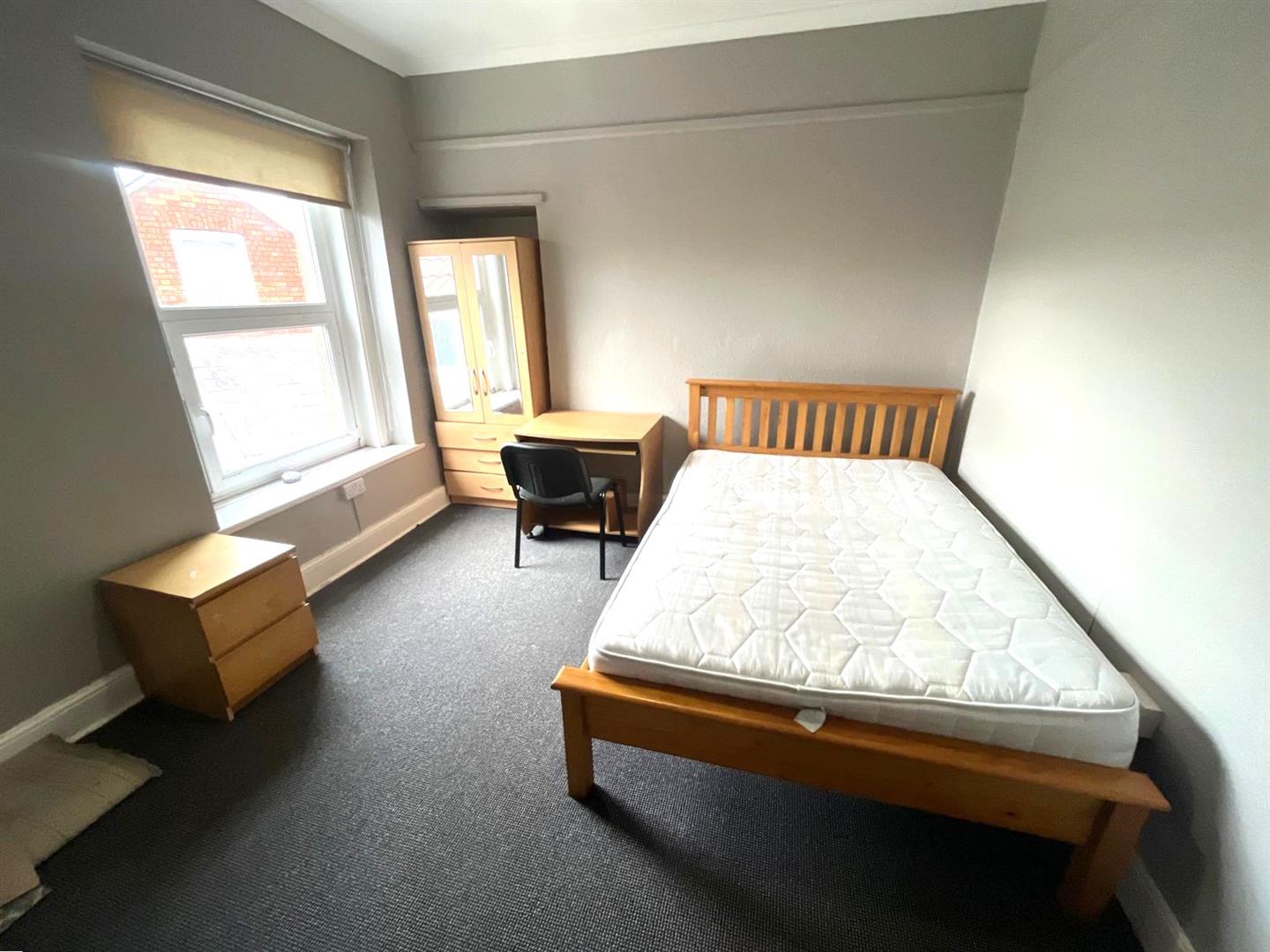 Nicholl Street, Swansea, SA1 4HE